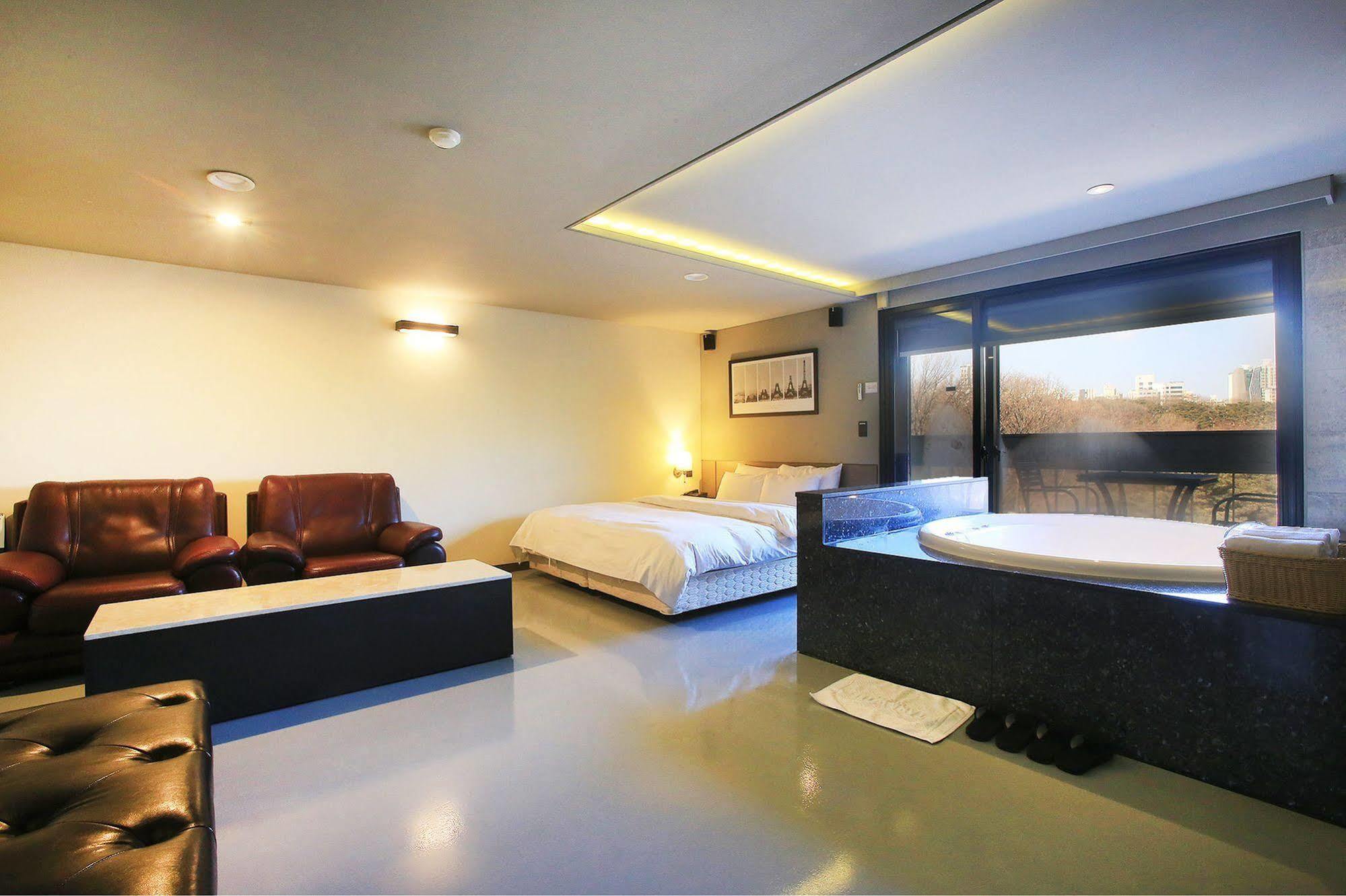 Tara Hotel Seoul Eksteriør billede